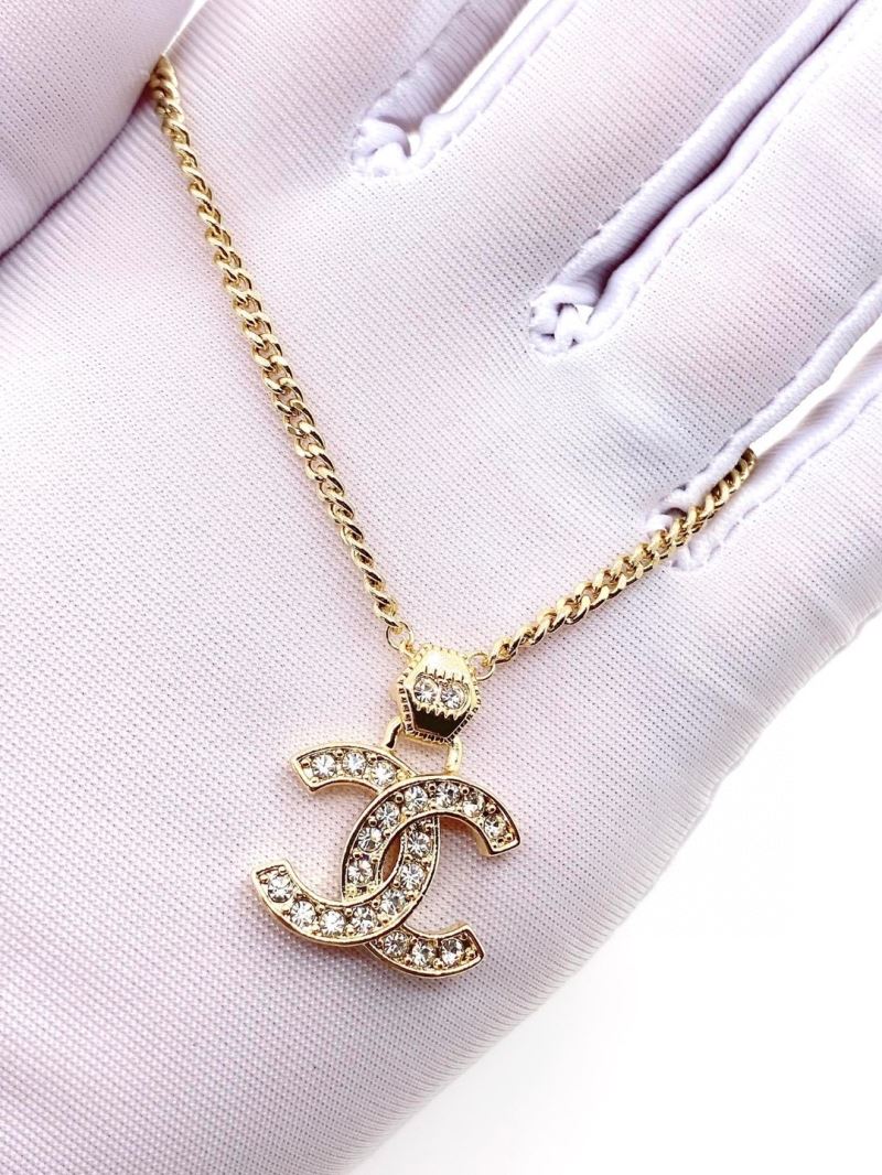Ch**el necklaces
